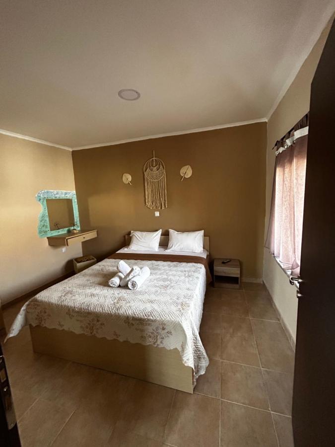 Maison De Roche Sozopoli Buitenkant foto
